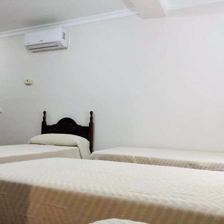 Hotel La Yedra Antequera Bagian luar foto