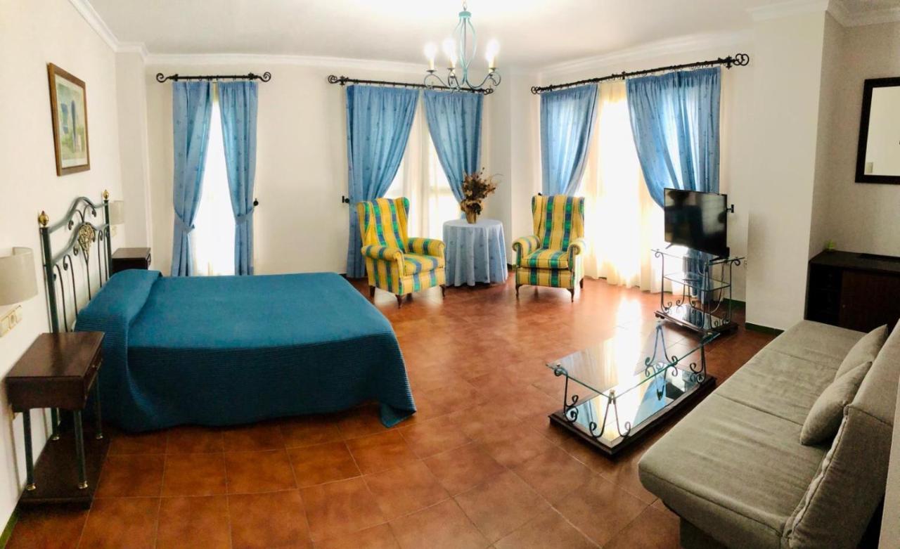 Hotel La Yedra Antequera Bagian luar foto