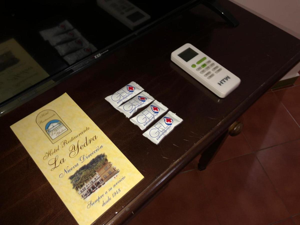 Hotel La Yedra Antequera Bagian luar foto