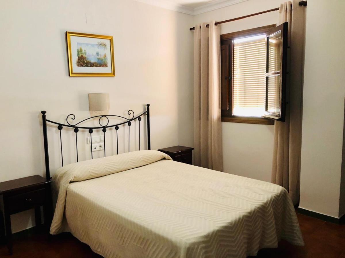 Hotel La Yedra Antequera Bagian luar foto