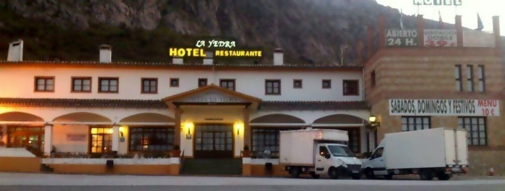 Hotel La Yedra Antequera Bagian luar foto