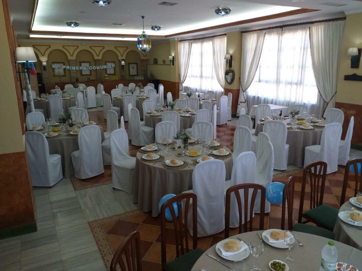 Hotel La Yedra Antequera Bagian luar foto